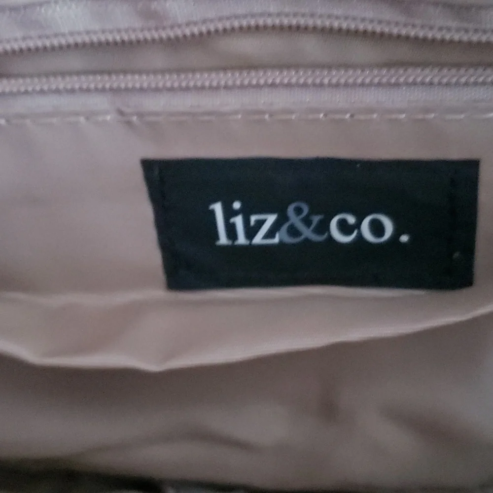 Purse - Picture 1 of 3